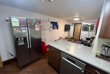 6 bed house, Dale Road, Selly Park, Birmingham, B296AG - Image 2